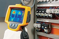 Fotometría de tablero de mando de motores